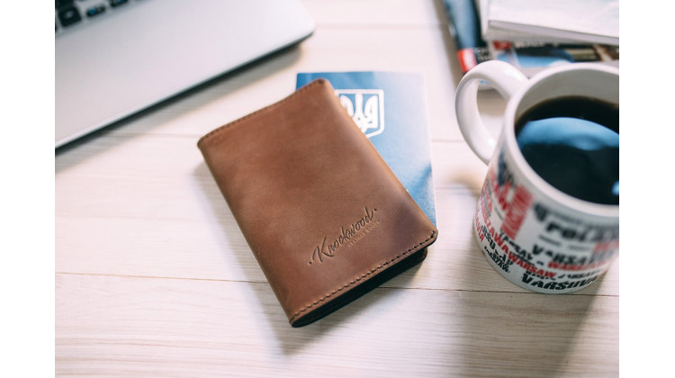 Обложка для паспорта Knoclwood - Leeds, Brown